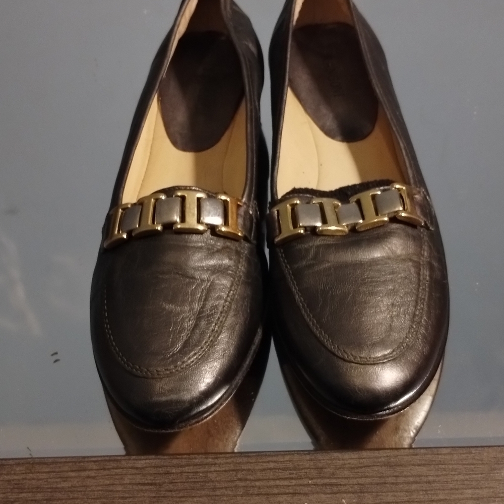 Rangoni Women's Loafers size 6